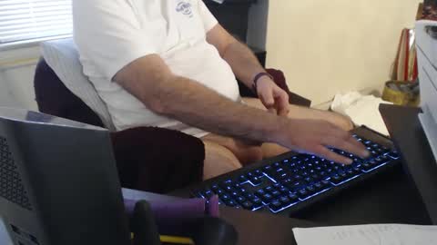 Snapshot of pghhorny2 chatting on 01.11.25 pghhorny2 online show from 01.11.25