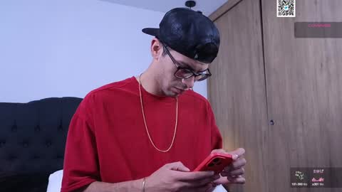 phantom_bigger1 online show from 01.15.25