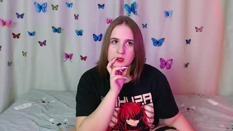 Snapshot of phantommira chatting on 12.26.24 phantommira online show from 12.26.24