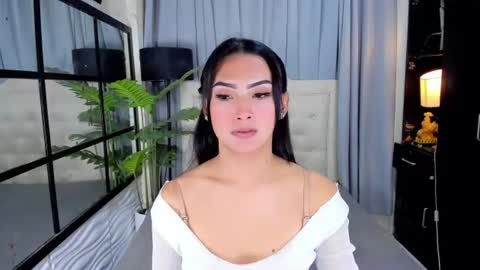 phenomenal_ivy online show from 06.10.26