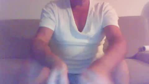 Snapshot of phil279 chatting on 01.27.25 Phil online show from 01.27.25