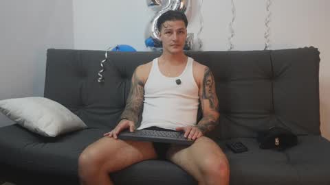 Snapshot of philip_dalton chatting on 10.27.25 Philip Dalton online show from 10.27.25