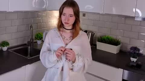 Louise online show from 08.03.26