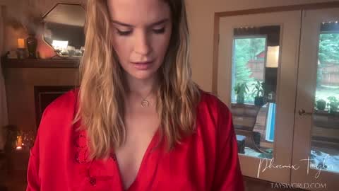 PHOENIX TAYLOR online show from 02.14.26