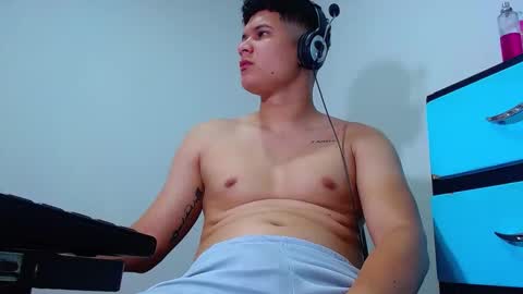 AdnierGnz online show from 02.28.25