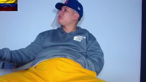 AdnierGnz online show from 02.15.26