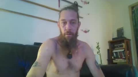 Snapshot of phorceofzen chatting on 11.30.25 phorceofzen online show from 11.30.25