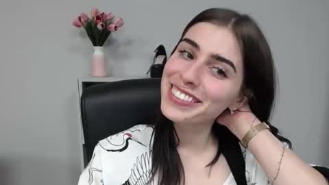 P I A online show from 10.02.25