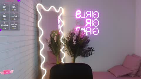 Snapshot of pia_tay chatting on 01.18.25 PIA online show from 01.18.25