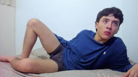 picaszomilos350 online show from 03.29.26