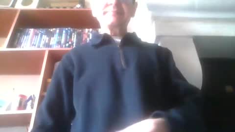 pichoun71 online show from 01.05.25