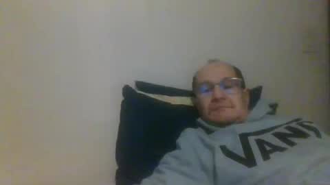 pichoun71 online show from 01.24.25
