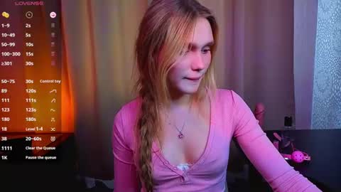 Adeline online show from 07.02.26