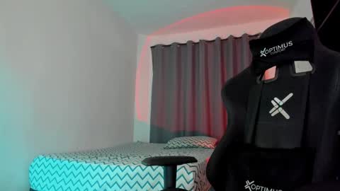 Pierre online show from 12.01.25