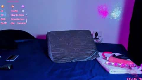 Snapshot of piggy_eddy chatting on 02.12.26 Eddy Brock... Its a pleasure to talk to... online show from 02.12.26