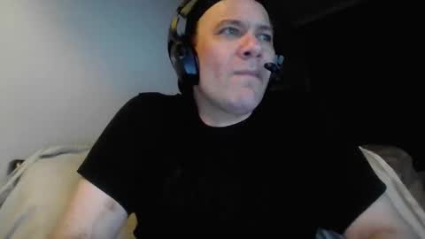 Snapshot of piggyfun79 chatting on 02.13.26 Piggyfun1979 online show from 02.13.26