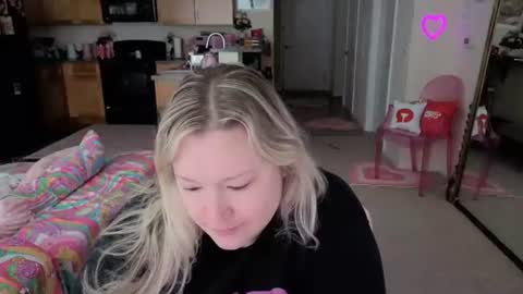 Piggy Rose online show from 08.02.26