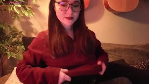 PilloGoddess online show from 03.13.26
