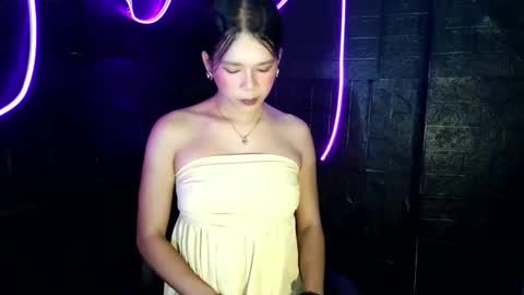 pinay_angel20 online show from 04.10.26