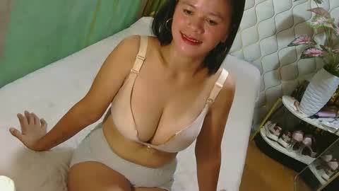 IM FLOR online show from 04.25.26
