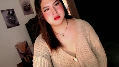 Snapshot of pinay_ivy chatting on 06.18.26 Ivy Morningstar online show from 06.18.26