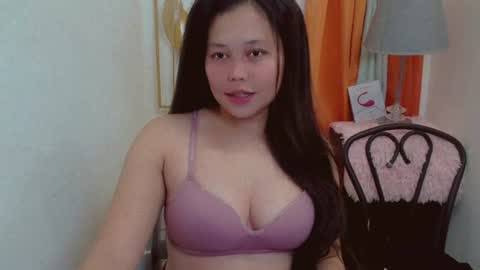 Snapshot of pinay_juliet chatting on 06.21.26 pinay_juliet online show from 06.21.26