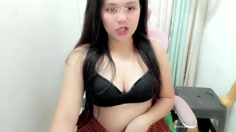 Snapshot of pinay_juliet chatting on 06.24.26 pinay_juliet online show from 06.24.26