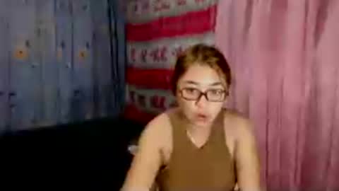 Snapshot of pinay_singlemomxs chatting on 06.23.26 pinay_singlemomxs online show from 06.23.26