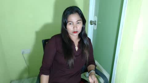 Snapshot of pinaysunday chatting on 02.14.25 pinaysunday online show from 02.14.25