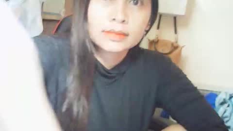 Snapshot of pinaysunday chatting on 11.02.25 pinaysunday online show from 11.02.25