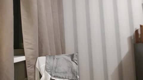       online show from 11.15.25