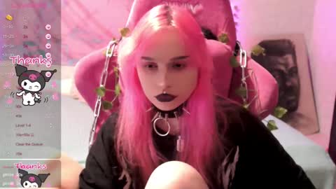 Snapshot of pineapple_dope chatting on 03.03.25 Nancy online show from 03.03.25