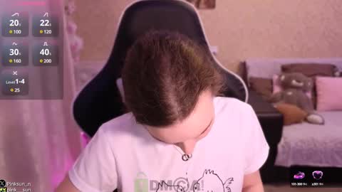 Stephanie online show from 03.06.25