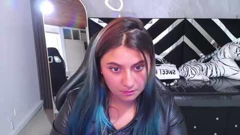 Pink online show from 06.25.26