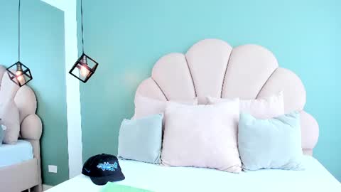 weedcandy ig y twitter xpink dustt online show from 07.15.26