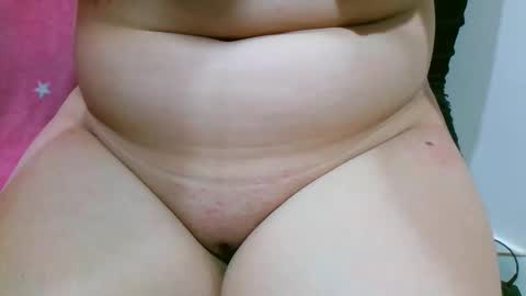 pink_hymen online show from 12.11.24