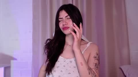 - online show from 01.05.25