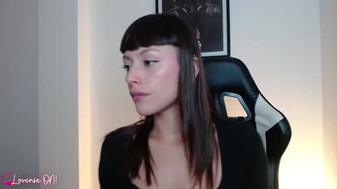 Snapshot of pinkcatlive chatting on 12.03.24 Emily online show from 12.03.24