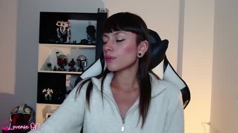 Snapshot of pinkcatlive chatting on 01.31.25 Emily online show from 01.31.25