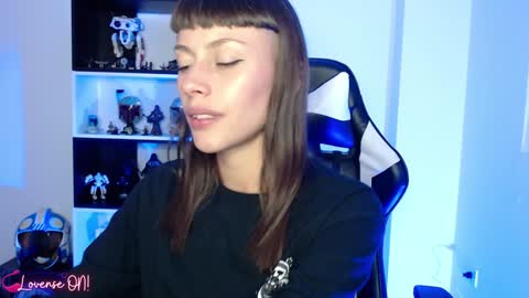 Snapshot of pinkcatlive chatting on 02.03.25 Emily online show from 02.03.25