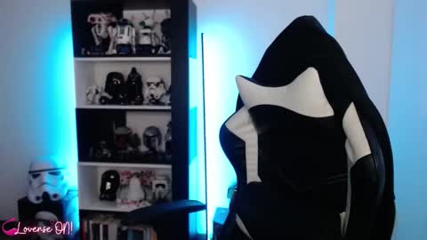 Snapshot of pinkcatlive chatting on 11.10.25 Emily online show from 11.10.25