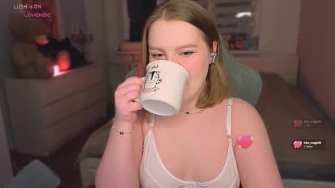 Snapshot of pinkiep1e chatting on 01.12.26 pinkiep1e online show from 01.12.26