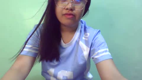 Hi  its me shine  online show from 02.23.25