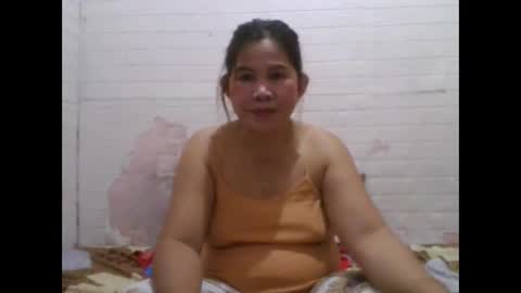 Snapshot of pinkishpusiemom18 chatting on 05.16.26 pinkishpusiemom18 online show from 05.16.26