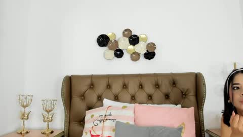 pinkmoon30 online show from 04.06.26