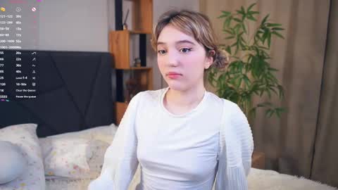 Snapshot of pinkncrazy chatting on 02.24.25 HERES ALICE WELCOME EVERYONE LOVENSE DOMI REACT TO YOUR TIPS LETS MAKE A GREAT SHOW TOGETHER online show from 02.24.25