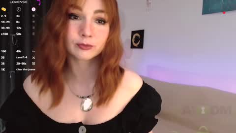 Snapshot of pinkperlita chatting on 06.21.26 Perlita online show from 06.21.26