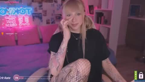 pinkvenom_ online show from 03.04.25