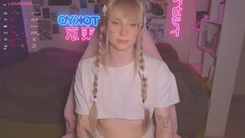 pinkvenom_ online show from 10.09.25