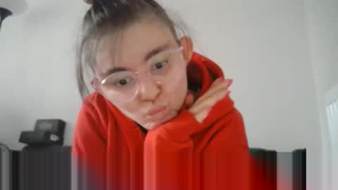 Snapshot of pinkwife97 chatting on 10.02.25 pinkwife97 online show from 10.02.25